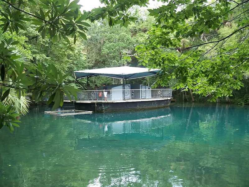 Underwater observatory at Homosassa Springs