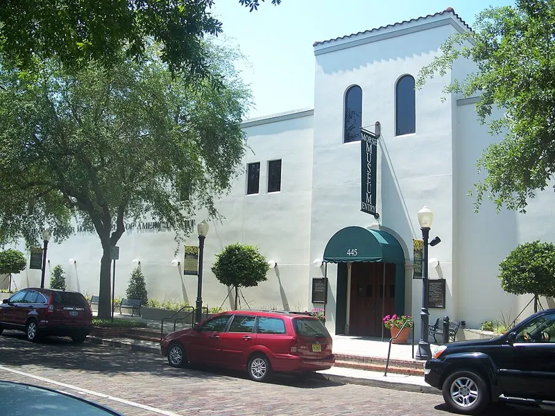 Exterior of the Morse Museum of American Art on Park Avenue